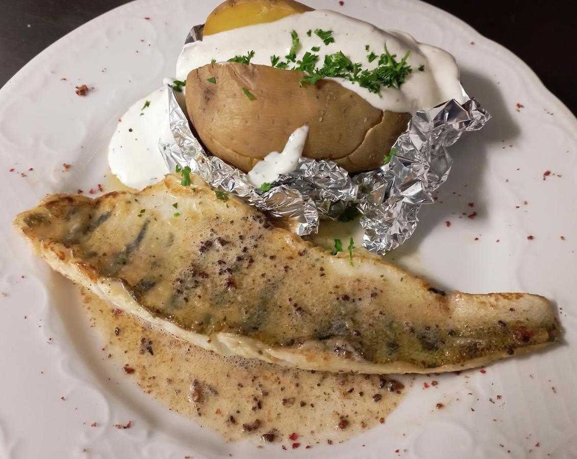 Hotel-Restaurant-Krone Bad Brückenau Eksteriør bilde